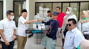 Gerindra Melakukan Kegiatan Bakti Sosial ke Masjid Wilayah Cipondoh dan Pinang