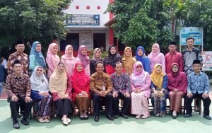 Pelepasan 79 Siswa Kelas 6 SD Negri Gondrong 7 Kota Tangerang