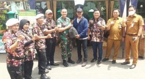 HUT TNI dan FKPPI, Koramil-06/Cibodas Bersama Disperindag Gelar Bazar Sembako Murah