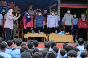 Aksi Bergizi 2022, Wakil Ucapkan Terima Kasih Untuk Para Ayah dan Ibu di Kota Tangerang