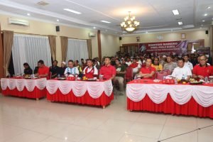 Pererat Silaturahmi, Kapolrestro Tangerang Kota Gelar Nobar Final Piala Dunia Bareng Para Ketua RW dan Wartawan