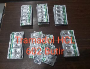 Polsek Neglasari Amankan Penjual Tramadol Bermodus Toko Kosmetik