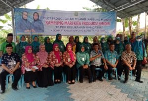  Pilot Project Galeri Pelangi Kelurahan Gandasari Dikunjungi  Ketua TP PKK Kota Tangerang 