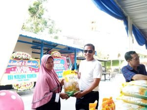 Ketua RW 16, Roy Marjuk Buka Bazar UMKM Dan Festival Kuliner di Kelurahan Gebang Raya