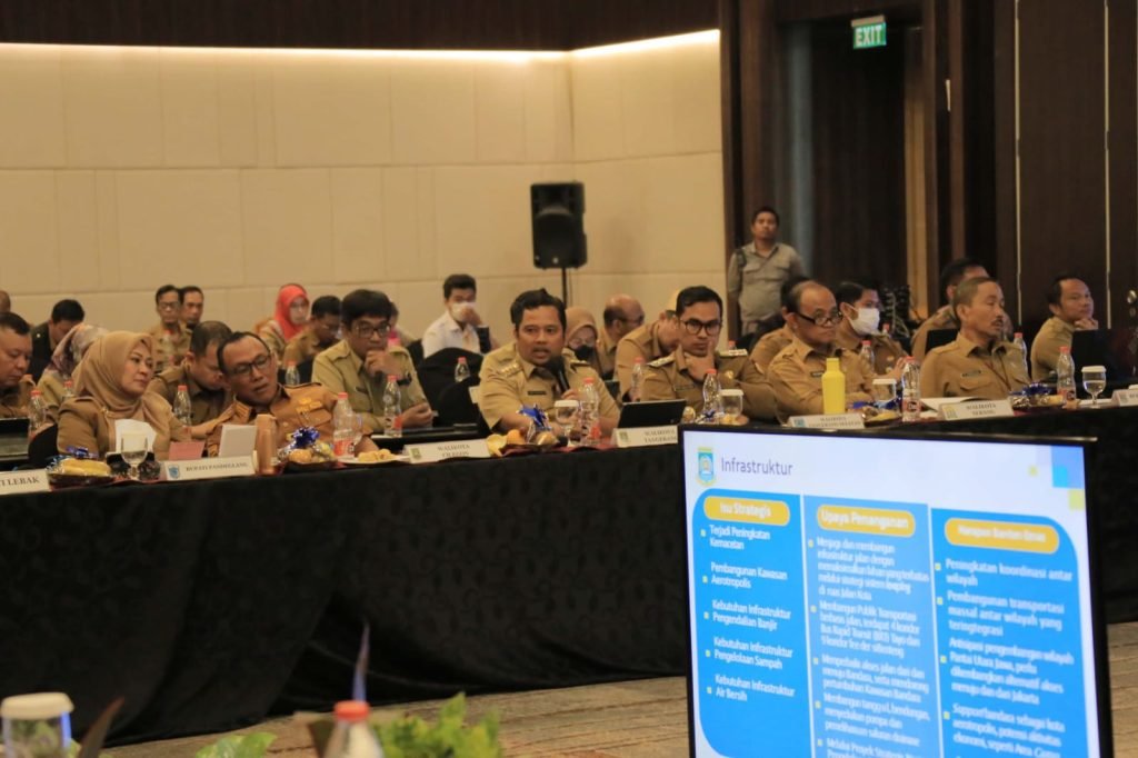 Banten Menuju Indonesia Emas, Arief : Pusat, Provinsi Harus Terus Bersinergi Bersama Pemda