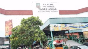 Minimnya Sosialisasi, Revitalisasi Pasar Anyar Tuai Protes Pedagang