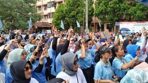 Relawan Gibran Center Tangerang Gelar Jalan Sehat dan Senam Gemoy