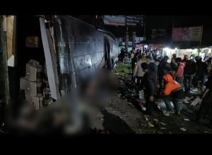 Bus Wisata Angkut Siswa SMK Lingga Kencana Depok Kecelakaan di Ciater Subang Jawa Barat