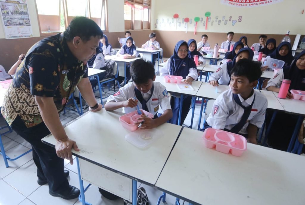Dinas Pendidikan Kota Tangerang Gencar Evaluasi Pembiasaan MBG di Sekolah
