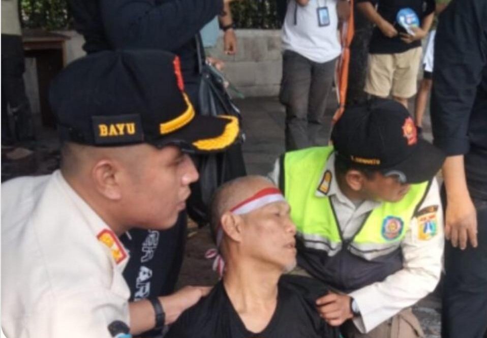 Tuntut Keadilan, Alex Pria Renta Gelar Unras Tunggal Demi Anak