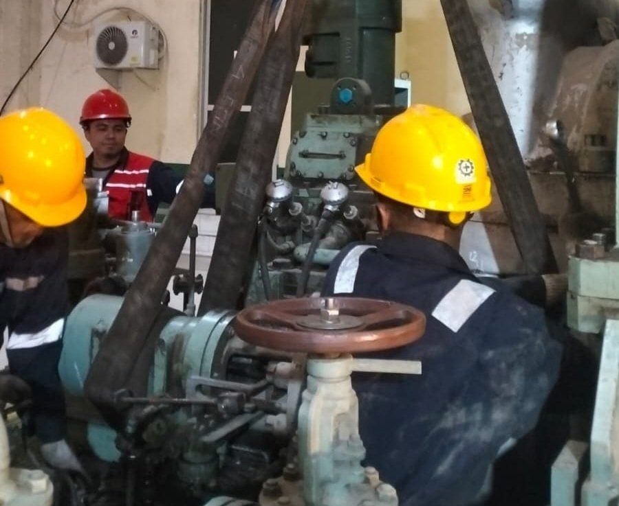 Aktifitas Karyawan PT Surya Sakti Sukses dlaam Bekerja