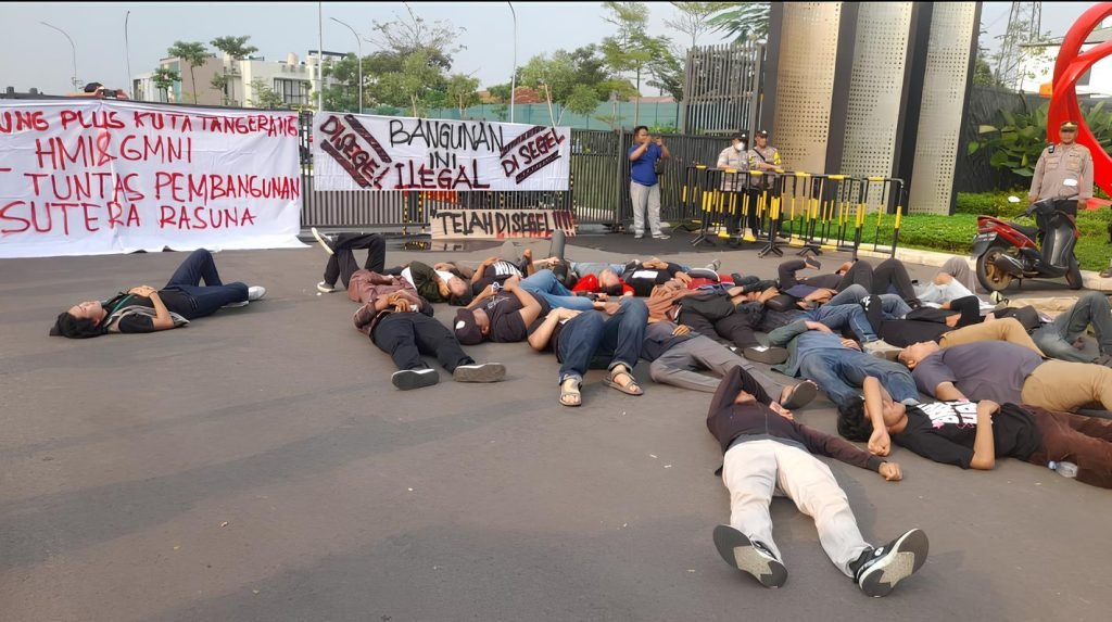 Tolak Pembangunan Sutera Rasuna, Cipayung Plus Bersama Aktivis Kota Tangerang Gelar Aksi