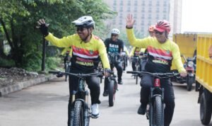Gowes Bersama, Wali Kota Galakkan Aksi Pelestarian Lingkungan Sambut Bulan Menanam Pohon Nasional