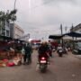 PKL Pasar Anyar Berjualan di Badan Jalan, Ayub : Pemerintah Kurang Tegas.