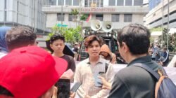 Aliansi Nasabah Asuransi Indonesia Gelar Aksi di Gedung Mahkamah Konstitusi