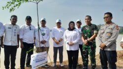 Peringati Hari Bumi, Banksacusi Bersama JMSI Tanam Pohon dan Tebar Ikan di Situ Cihuni Tangerang