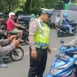 Satlantas Metro Tangerang Kota Terapkan ETLE Handheld, Tilang Kini Hanya Direkam HP