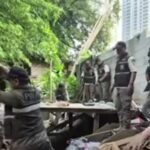 Langgar Aturan, Bangli di Bantaran Kali Krukut Jakpus Dibongkar