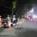 Pengendara Motor Jatuh Akibat Tumpahan Oli di Jalan Daan Mogot Tangerang