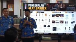 Tingkatkan Keterampilan dan Kemandirian Ekonomi, Dinsos Kota Tangerang Gelar Pelatihan Pangkas Rambut Bagi PPKS