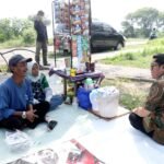 Tinjau Pembangunan Turap, Maryono Ajak Warga Jaga Situ Bulakan