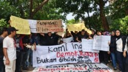 Protes Hasil Pemilihan Ketua RW, Warga di Tangerang Geruduk Kantor Lurah