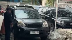 Jalan di Cipondoh Kota Tangerang Dipondasi Batu Kali Akibat Sengketa Lahan, Warga Ngaku Resah