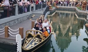 La Vela Little Europe Jadi Destinasi Wisata Baru Warga di Tangerang