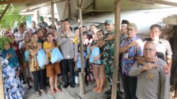 Polres Metro Tangerang Kota Salurkan Bantuan Sembako untuk Warga Poris Gaga