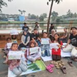 Perpustakaan Mini Pemkot Tangerang Terkunci, Mahasiswa Hidupkan Literasi di Atas Terpal