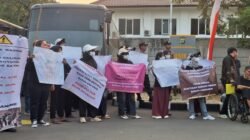 Tak Ditanggapi Pengembang, Ahli Waris Sengketa Lahan Geruduk Mapolrestro Tangerang Kota