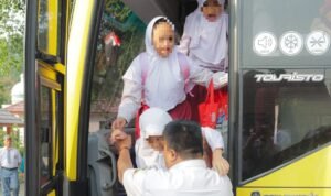 Bus Sekolah Gratis di Tangsel Disambut Positif, Bisa Hemat Rp15 Ribu per Hari