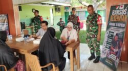 TNI Gelar Baksos Periksa Kesehatan Warga di Kabupaten Tangerang