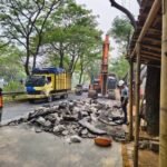 Jalan Sangego Selatan Kota Tangerang Diperbaiki, Contraflow Terapkan