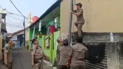 Bandel! Trantibum Bakal Bersurat ke Satpol PP Kota Tangerang soal Tiang Internet Ilegal di Karang Tengah