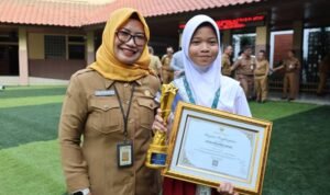 Siswi SDN Sukasari 5 Kota Tangerang Raih Penghargaan Anak Indonesia Award