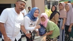 Lapas Kelas I Tangerang Salurkan Ratusan Paket Sembako Pada Warga Desa Binaan