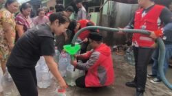 Kemarau Landa Kota Tangerang, PMI Distribusikan Air Bersih di Kunciran Jaya
