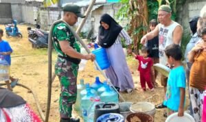 Koramil 01 Teluknaga Salurkan Bantuan Air Bersih di Kabupaten Tangerang