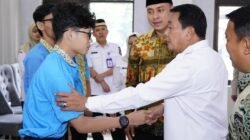 Maesyal Rasyid Lepas 7 Siswa Berprestasi Lanjut Kuliah ke Tiongkok