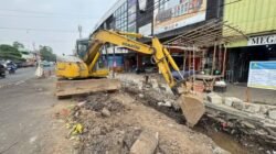Pembangunan Trotoar Kawasan Jalan Kiasnawi Kota Tangerang Mulai Direalisasikan